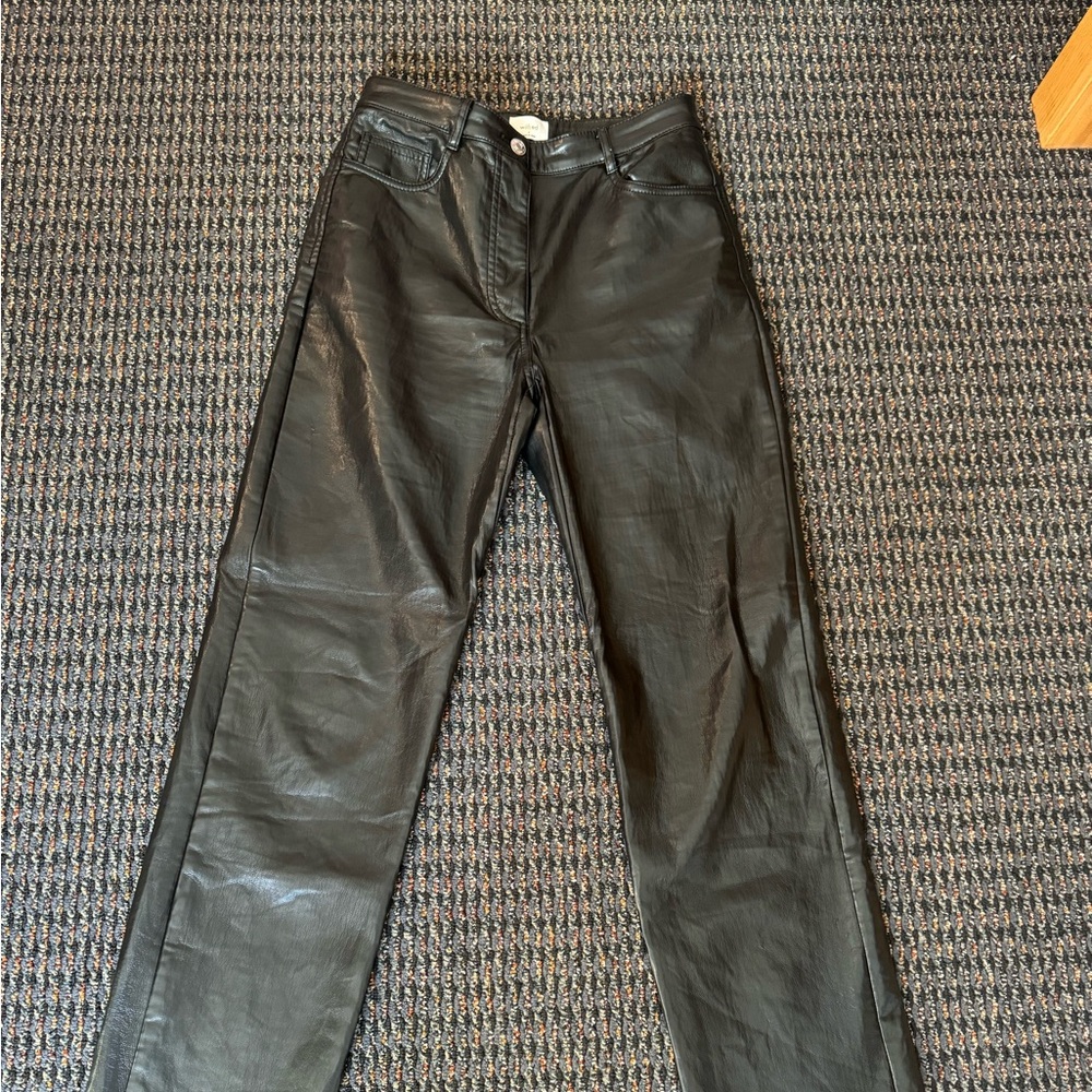 Aritzia Melina Pant - short length